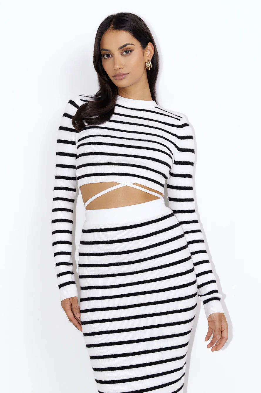 Set On You Knitted Midi Skirt White